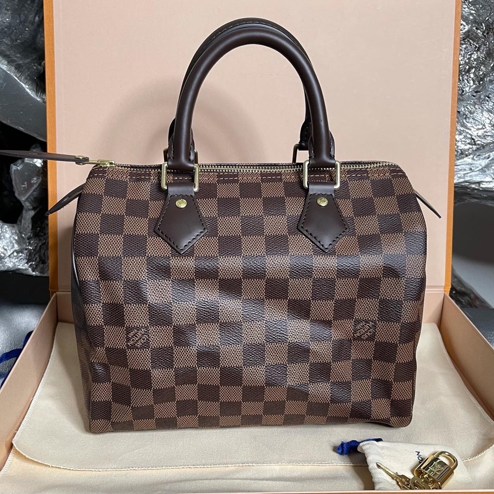 Louis Vuitton Speedy 25